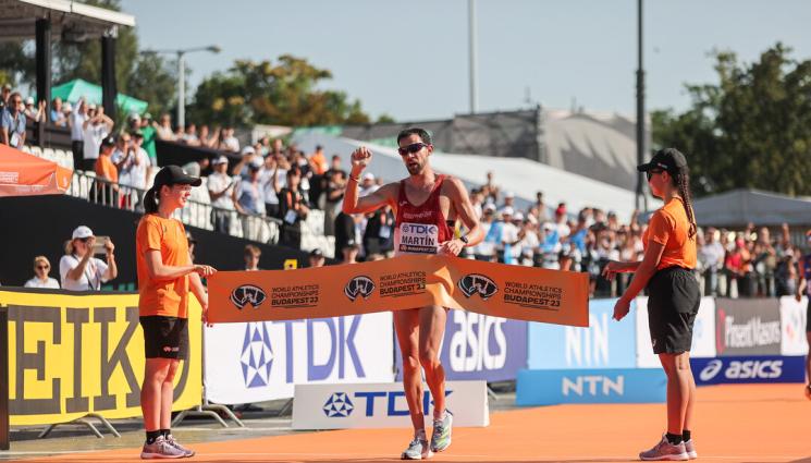 Двойният световен шампион в Будапеща - Испанци взеха златото и на 35 км спортно ходене