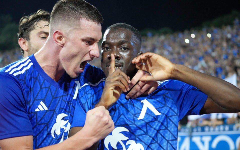 Отборът на Левски изигра героичен сблъсък срещу германския Аинтрахт, който