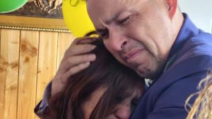Мъж който е бил отвлечен като новородено бебе в Чили
