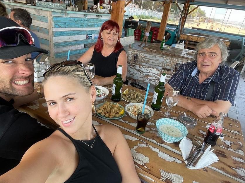 мария бакалова родители