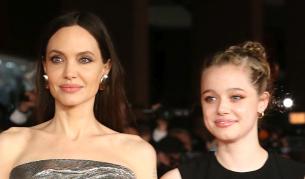 <p>И дъщерята на Джоли и Брад Пит влиза в киното</p>