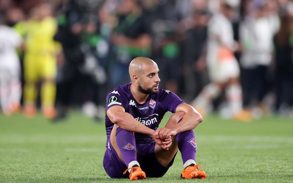 Мароканският полузащитник Софян Амрабат няма да бъде част от състава