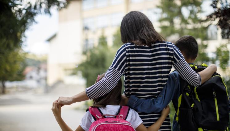 майка - ЩАСТЛИВА РАЗВРЪЗКА: Намериха изчезналата в Турция Елена и двете й деца