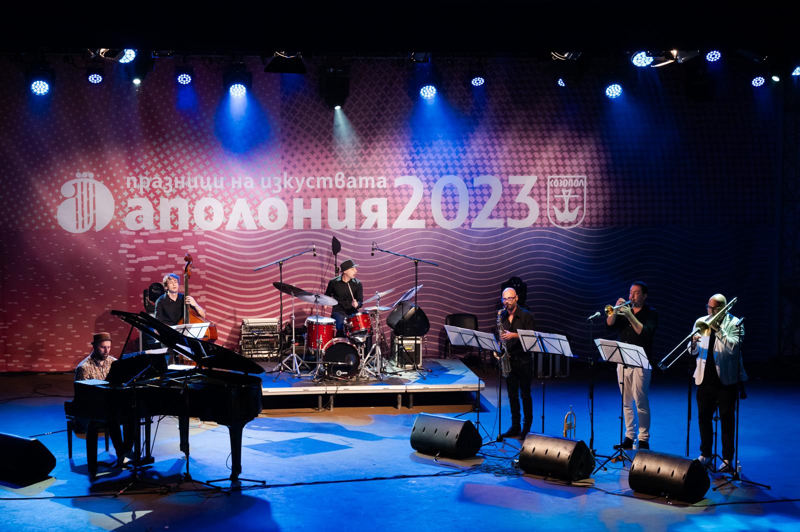 лили иванова