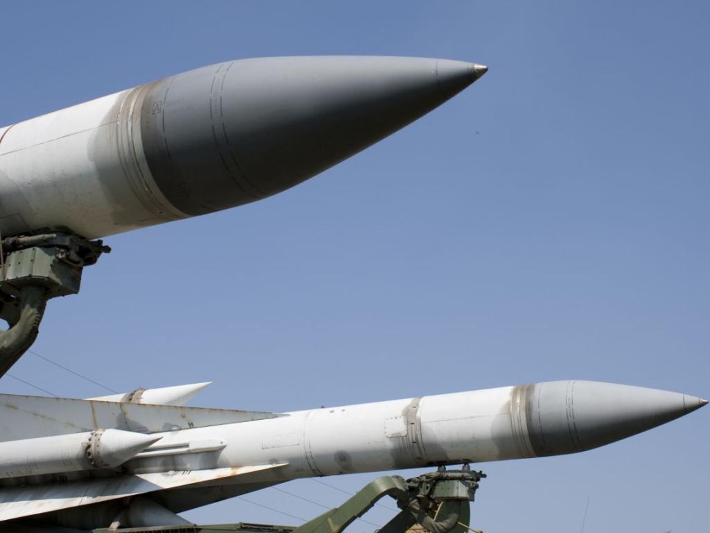 При руска атака с ракети и дронове срещу украинския град