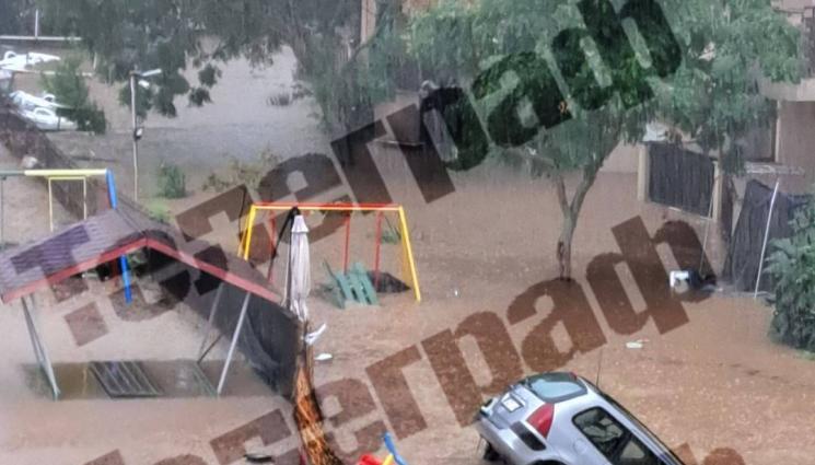 Царево - ВАЖНО СЛЕД НАВОДНЕНИЕТО В ЦАРЕВО: Станаха ясни условията за обезщетения за щетите!