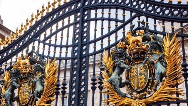 Забранените истории: Мистичните тайни на кралския двор във Великобритания