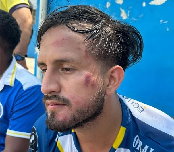 бой Еквадор