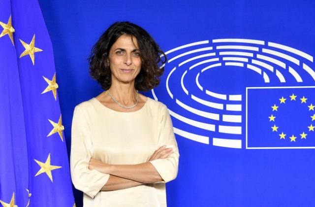 Белгийският евродепутатМари Арена отново отрече да е замесена в делото