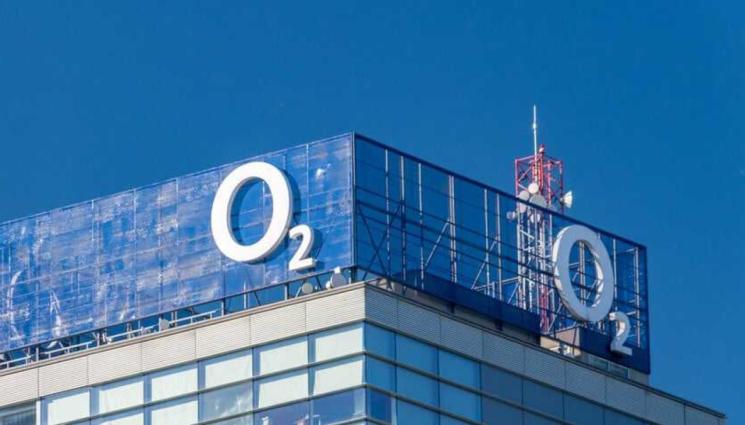 фс - Protext: Бивши партньори на PPF с предупреждение към Emirates Telecommunication Group Company