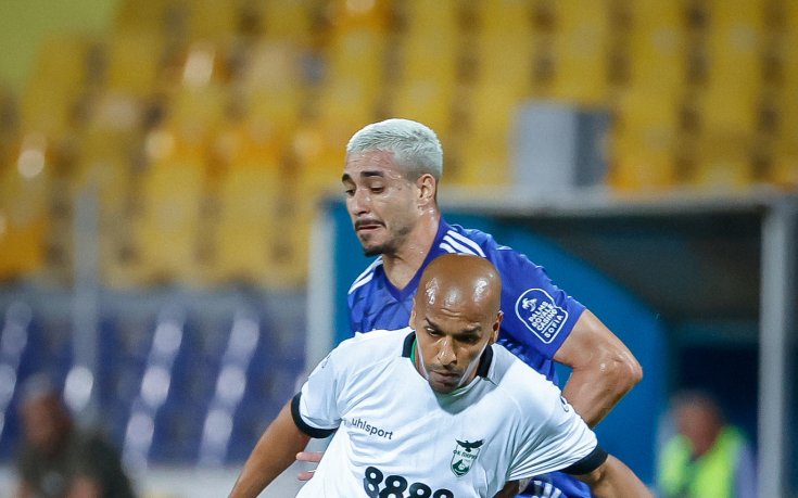 Клуб от Нидерландия протяга ръце към халф на Пирин