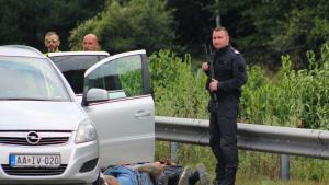 Полицията хвана мигранти на АМ Тракия след гонка Случката се