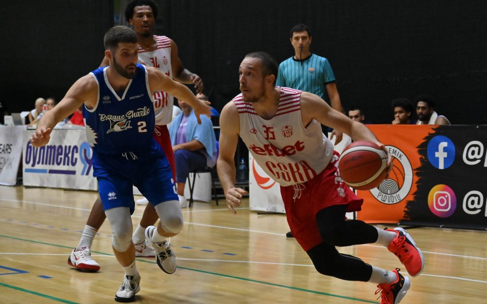 Баскетболният ЦСКА е първият финалист в приятелския турнир в Пловдив след