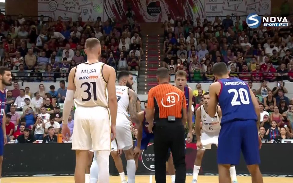 Реал Мадрид победи Барселона с 90:80 в полуфинал за Суперкупата