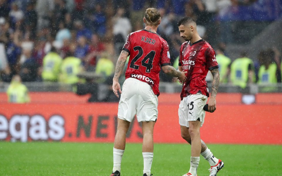 Централният защитник на Милан – Симон Кяер, се извини на