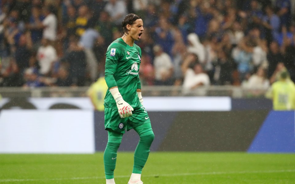 Вратарят на Интер Ян Зомер говори след равенството с Реал