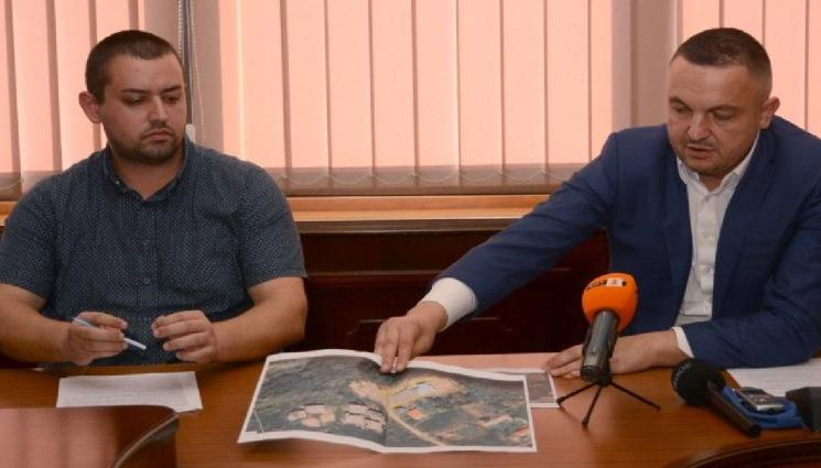 Портних - СТРОИТЕЛНИ БЕЗОБРАЗИЯ: Чиновник простил за  280 незаконни сгради!