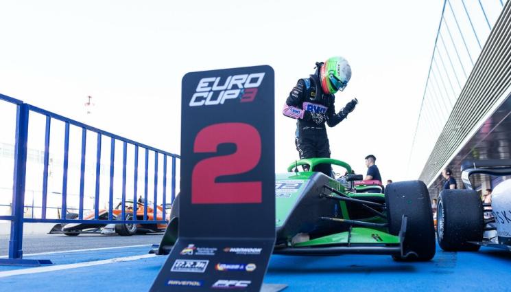 Никола Цолов - Никола Цолов с две втори места на „Херес“