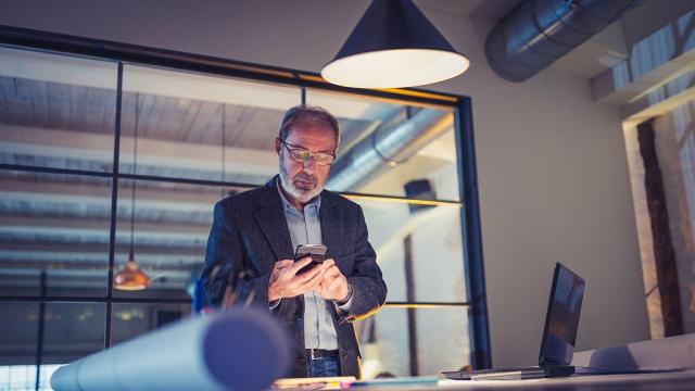 Създадоха „умна“ дреха, която да проследява здравословното ни състояние