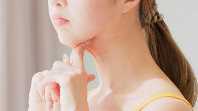 Как да се отървем от двойната брадичка