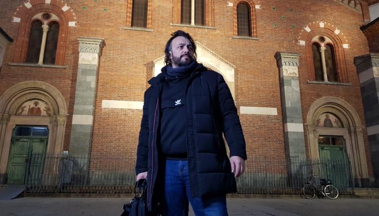 Люси Иларионов - Люси Иларионов снимал над 1500 клипа