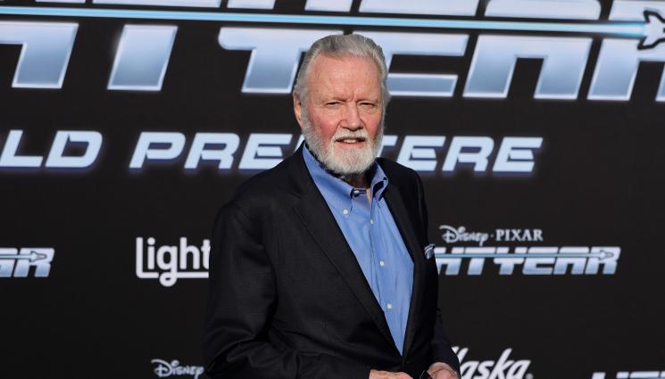 Джон Войт - Килъри преследват Джон Войт в София!