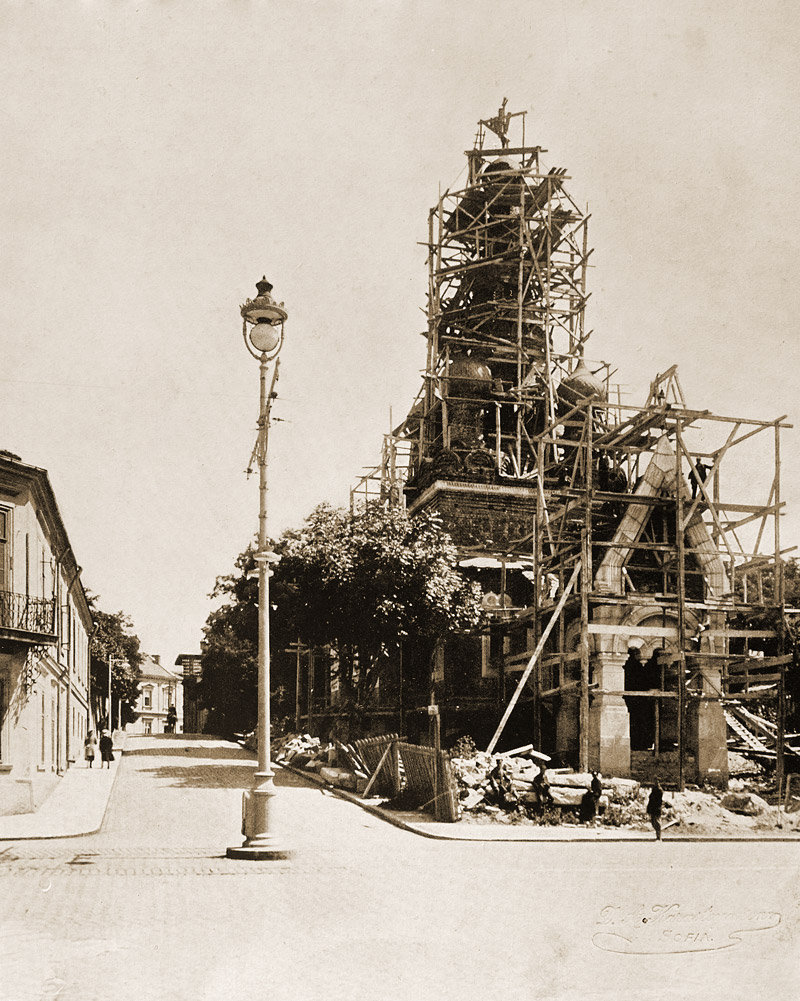 строеж на руската църква