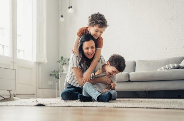 Парламентът прие на първо четене родителите на деца до 12-годишна