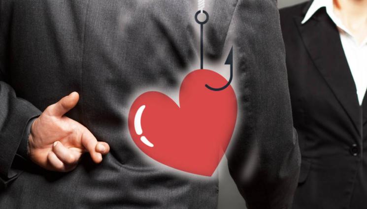 любовна измама - ОПАСЕН ЧАР: Млад чаровник мами лелки в нета!