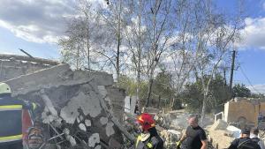 Най малко 48 души бяха убити при руски ракетен удар по