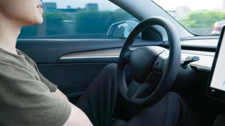 кола автопилот