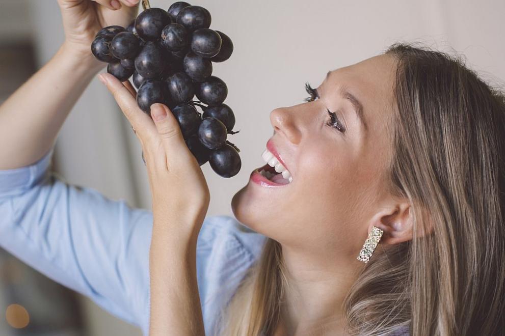 Консумацията на грозде е полезна за очите на възрастни хора,