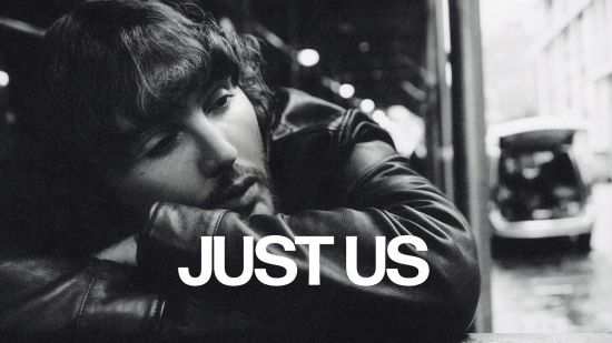 James Arthur представя новия си сингъл “Just Us”