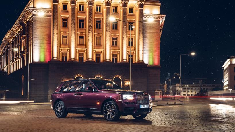 Rolls Royce Cullinan Black Badge Inspired by Fashion