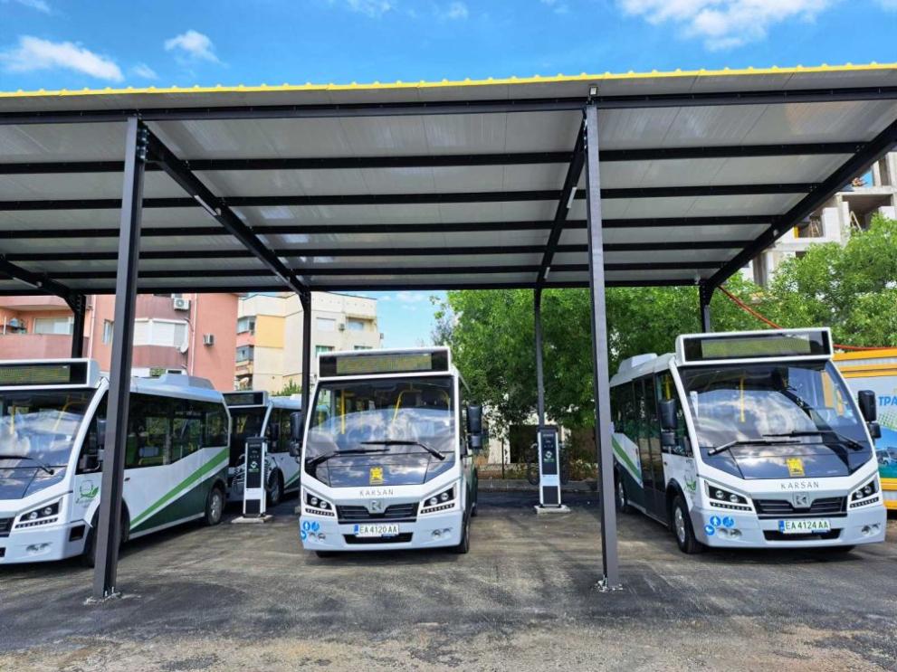 Организират безплатен транспорт с новите електробуси до ски писта Картала“,