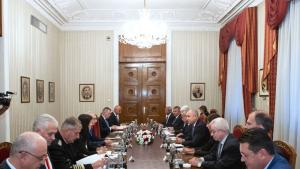 Приключи консултативната среща която президентът Румен Радев свика на Дондуков