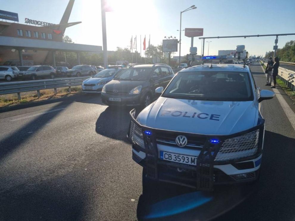 Полицейска акция се провежда на изхода на Бургас в посока