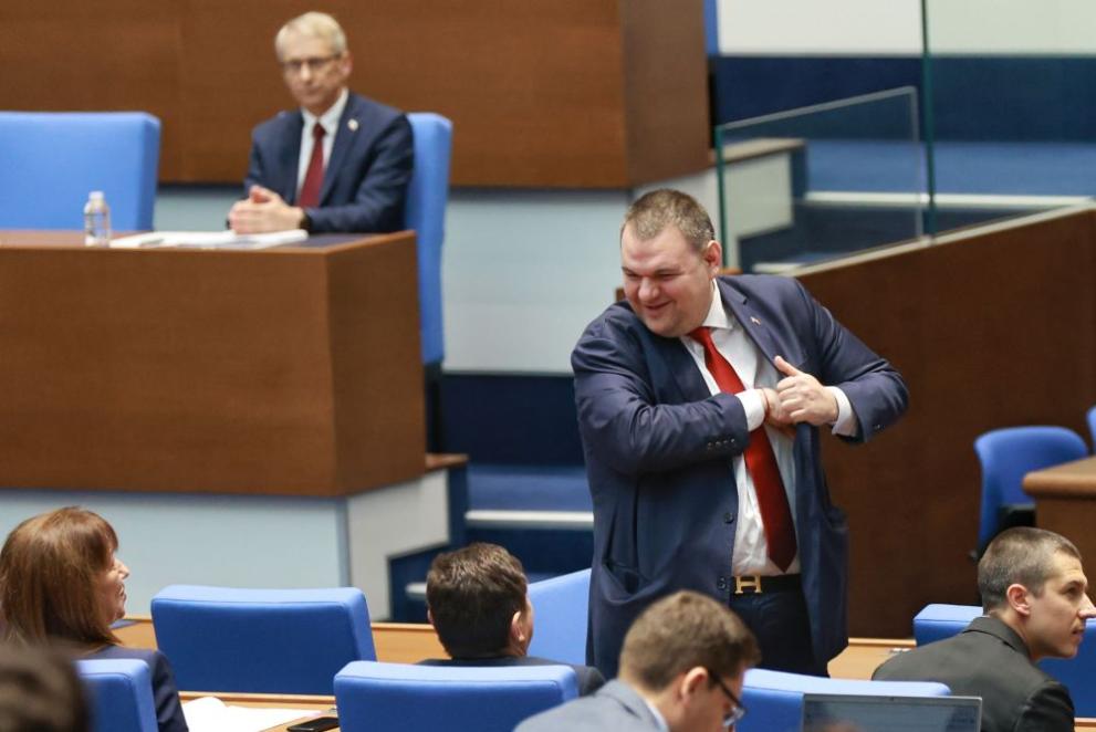 извънредно заседание нс вот недоверие