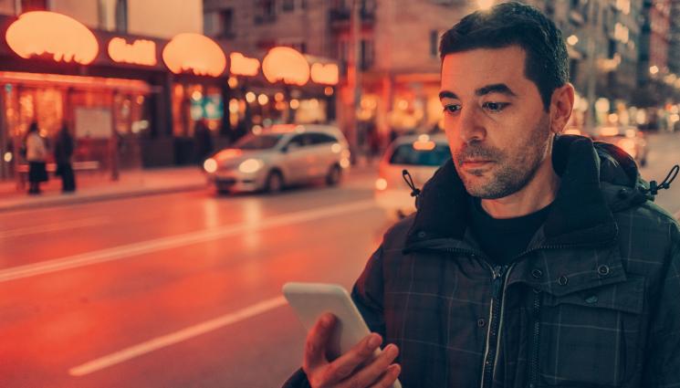 Таксита на черно - ВСЯКА НОЩ: 1000 карат такси на черно в София и големите градове!