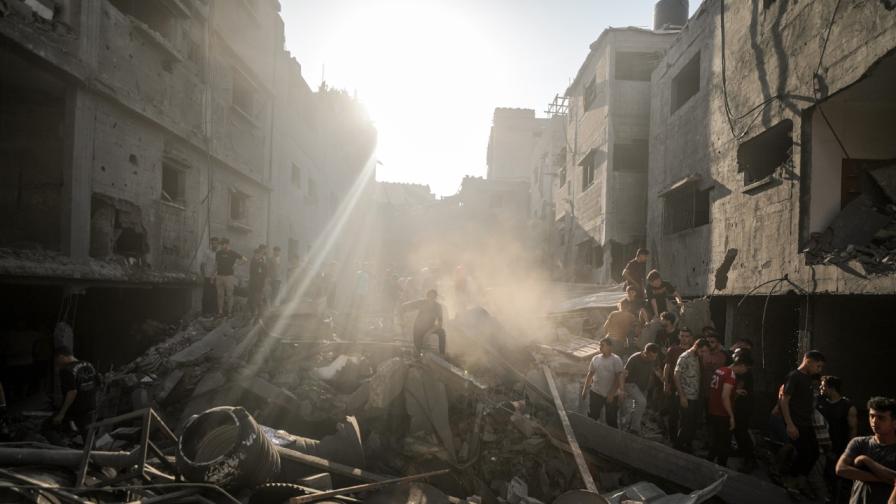 Атаката на Хамас срещу Израел отне живота на хиляди, като броят на жертвите непрестанно расте.