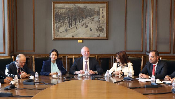 управляващи - СЛЕД КАТО ДПС СЕ ОТТЕГЛИХА: Управляващото мнозинство с позиция!