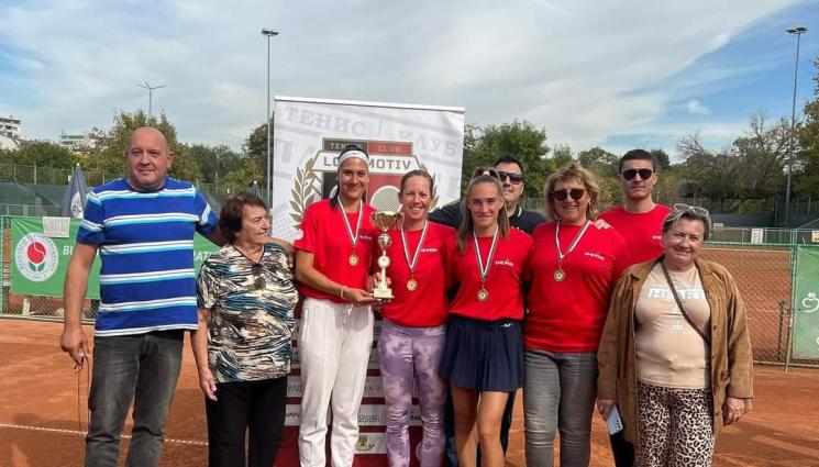 Шампионките от ДЕМА - ТК 