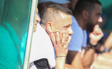 Треньорът на Локомотив Пловдив Александър Томаш говори след победата