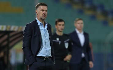 Младен Кръстаич не е подал оставка като селекционер на България