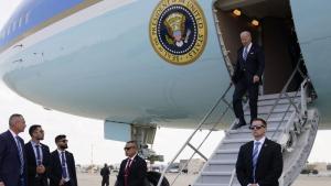 Американският президент Джо Байдън пристигна в Израел Визитата се случва