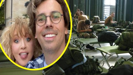 Алла Пугачов Максим Галкин казарма