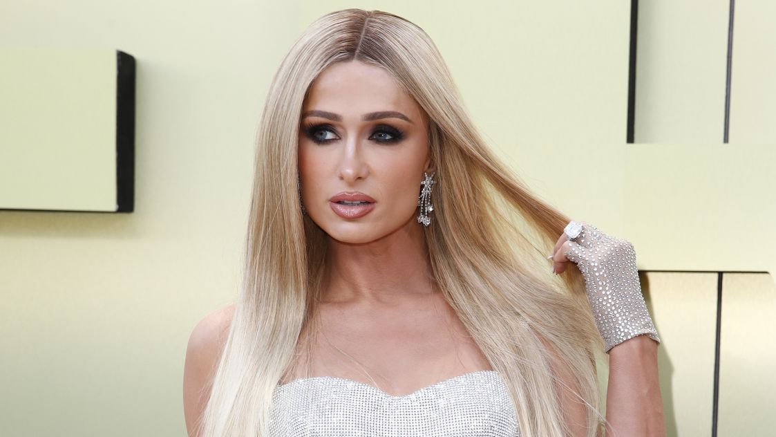 Paris Hilton отговаря на "злобните" коментари за сина си