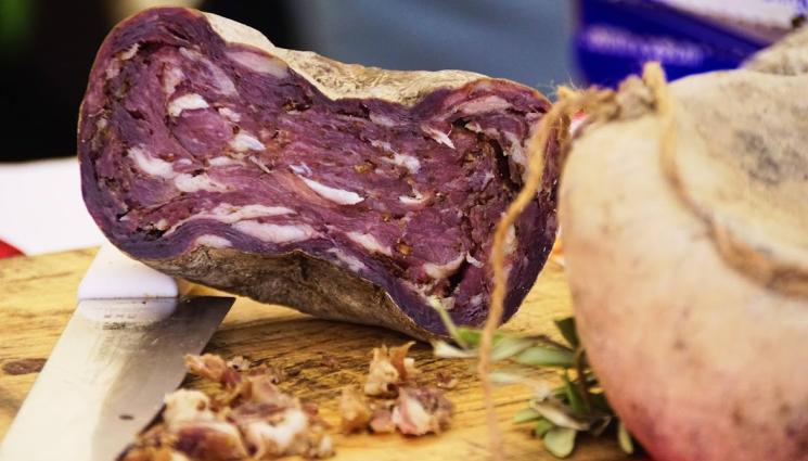 Суджук - КОЙТО ВКУСИ-СПИРА ДА СЕ МУСИ: Организират празник на домашния суджук