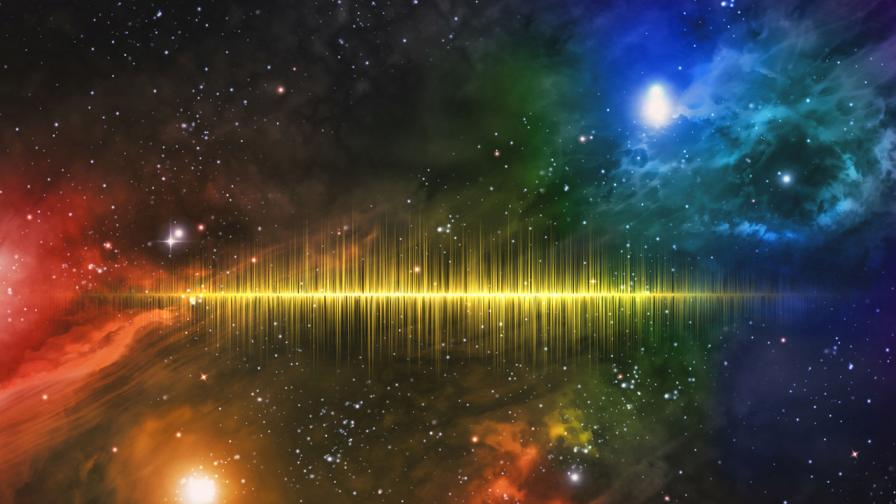 <p>Мистериозен радиосигнал достигна Земята, след като пропътува 8 милиарда светлинни години</p>