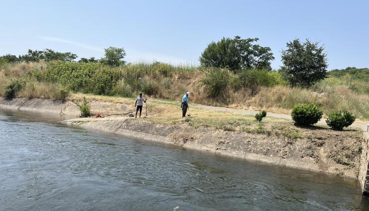 животновъди - Агро Телеграф: Фермерите ни чакат с месеци да бият сонди